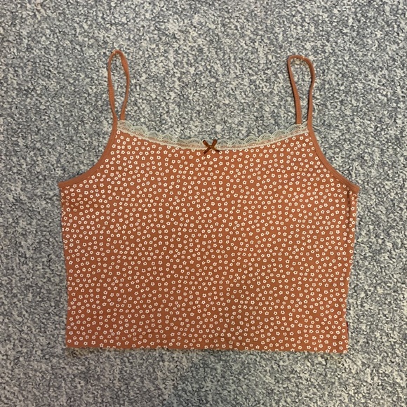 Levi’s Rust Lace Tank - Picture 15 of 15